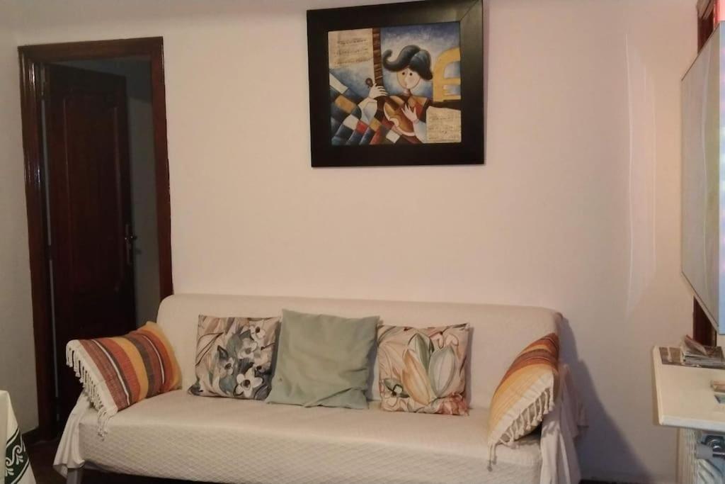 Habitaciones Individuales En Apartamento Madrid Kültér fotó