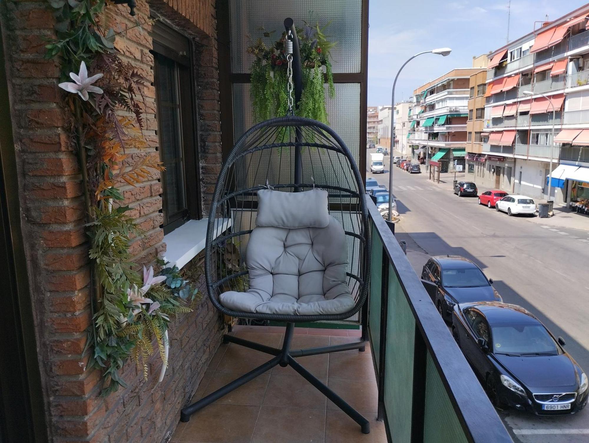 Habitaciones Individuales En Apartamento Madrid Kültér fotó