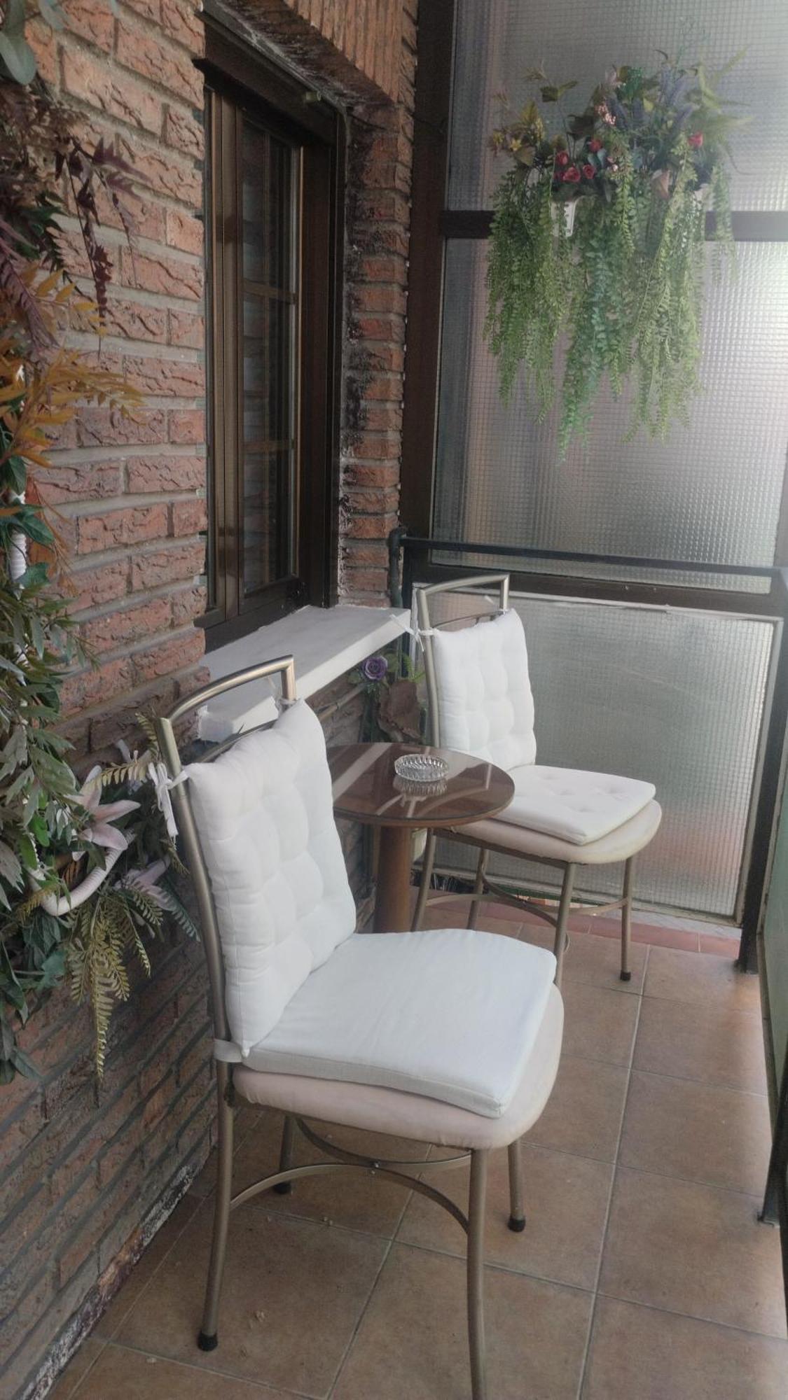 Habitaciones Individuales En Apartamento Madrid Kültér fotó